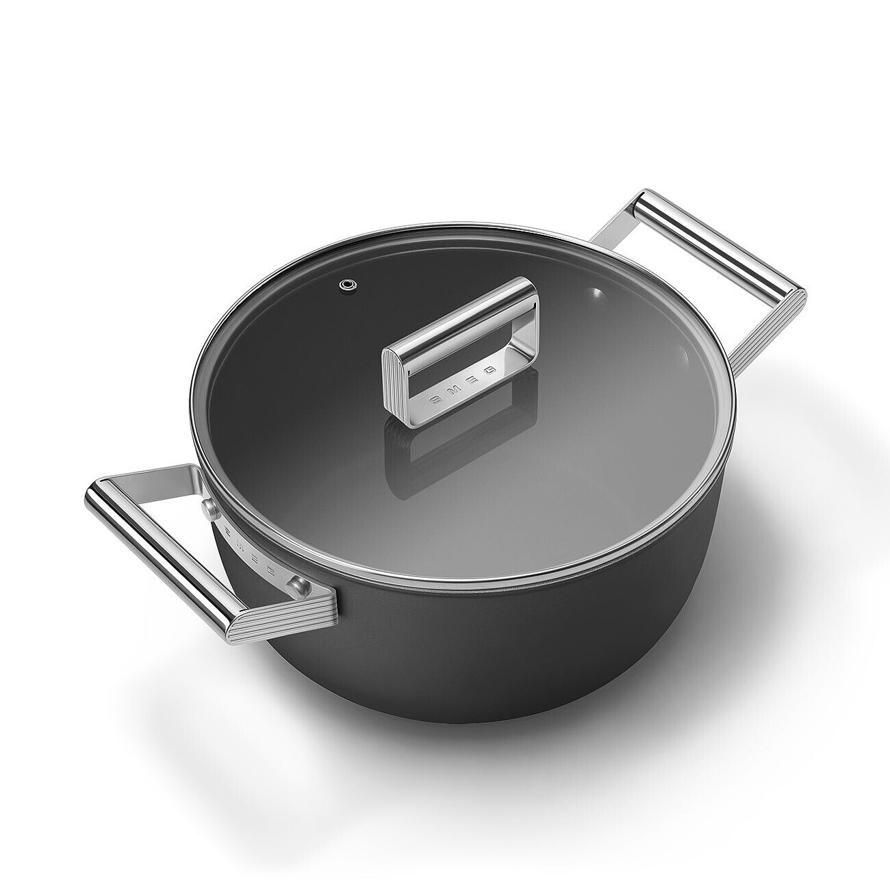 Garnek Smeg CSF2412BLM – design